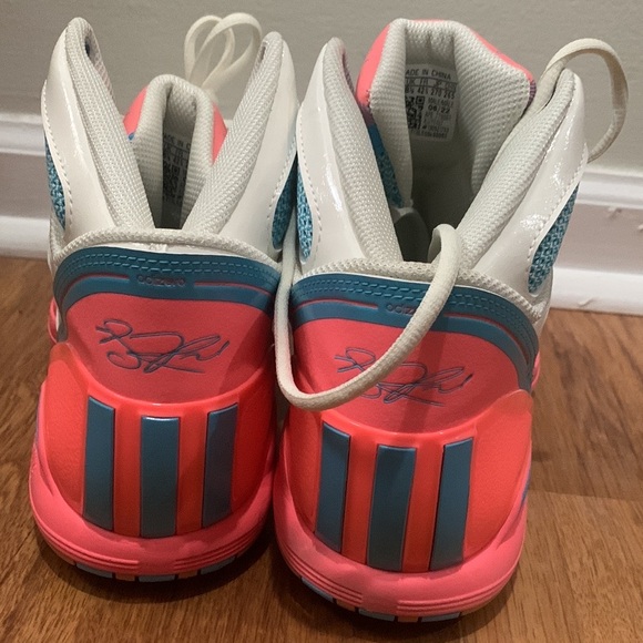 ADIDAS D ROSE 1.5 RESTOMOD SIZE 9 - Picture 6 of 7